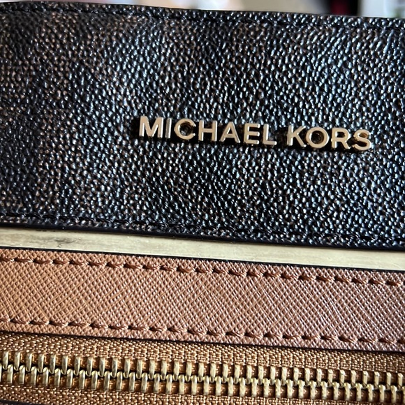 Michael Kors Logo Shoulder Bag / Tote,  Khaki/Brown - Picture 14 of 14